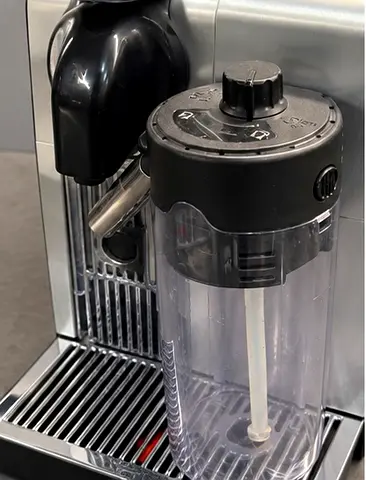 De’Longhi Nespresso Lattissima Pro EN750.MB Coffee Machine