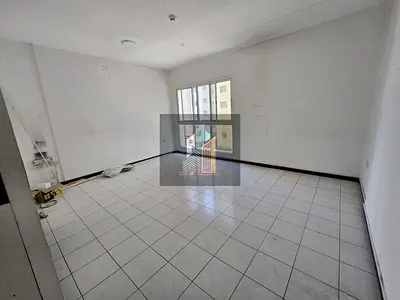 STUDIO APARTMENT //CHILLER FREE CLOSE TO KING FAISAL ROAD//BIG STUDIO//RENT ONLY 24K