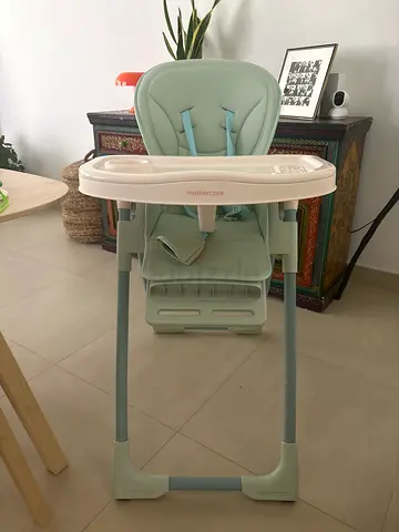 Mint green adjustable baby high chair with tray