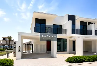 Mortgage Accepted |Motivated seller|Close to ParK