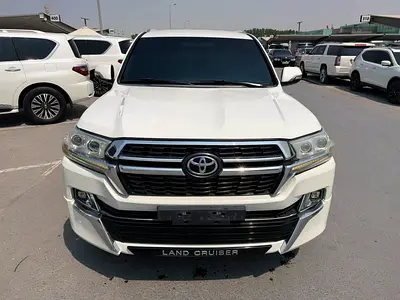 2014 Toyota Land Cruiser GXR GCC Specs look 2021