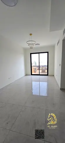 🏠 **للإيجار | غرفتين وصالة – الروضة، عجمان**