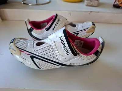 Ladies Shimano triathlon bike shoes size 39