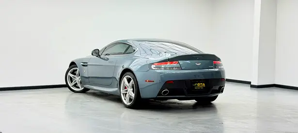 صورة 6 لـ 2015 Aston Martin VANTAGE