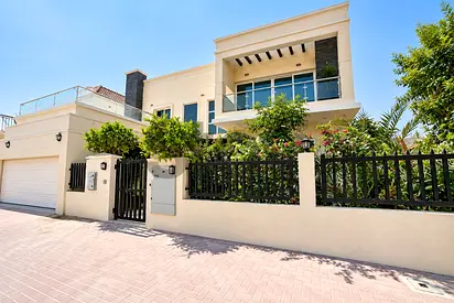 Fully Upgraded | Custom Built | Spacious Villa