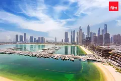 WATERFRONT LIVING I PRIME RENT I FRONT UNIT