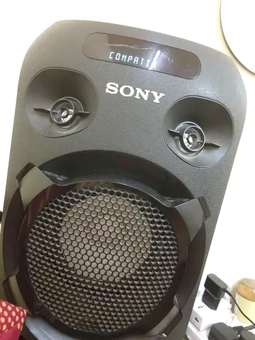Sony Bluetooth speaker