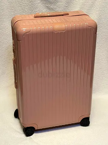 Very stylish rimowa