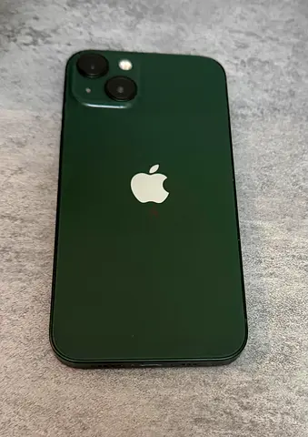 Green iPhone (good condition) - Unlocked