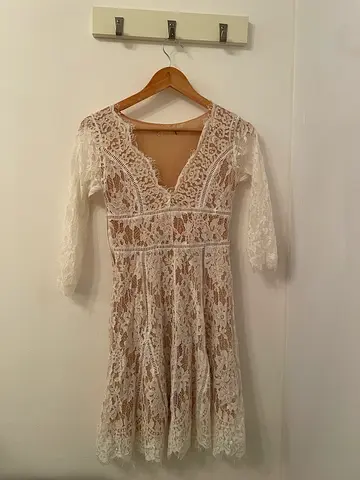 White lace long-sleeve mini dress, boho/vintage style - good condition