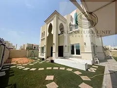 Spacious 4 Master BR Villa with 2 Living Areas