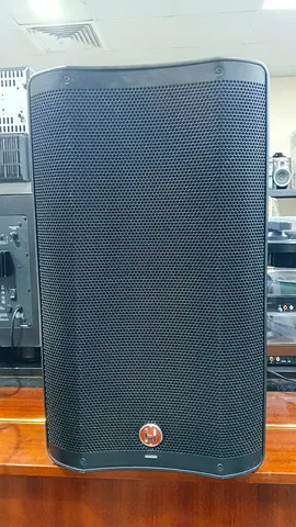 Harbinger VARI V2312 2000-Watt Active PA Speaker with Bluetooth(120v)