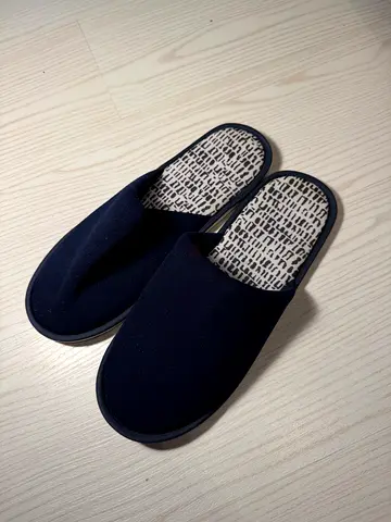 Comfortable navy slip-on indoor slippers, size 43
