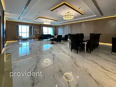 Full Palm View | Plus Maids | Negotiable