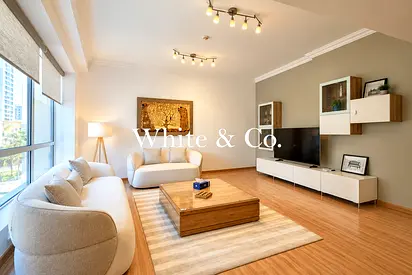 Upgraded | Fully Furnished | Low Floor