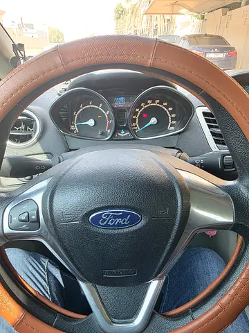 2015 FORD FIESTA 缩略图 11