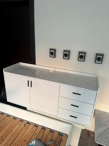 Homebox White modern sideboard cabinet with drawers and doors