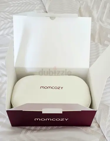 Momcozy M5 Breast Pump - New in Box