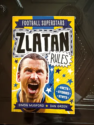 Zlatan Rules (Football Superstars) - Kids/Young Readers