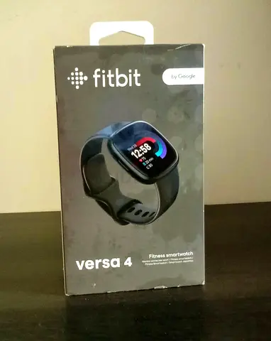 Fitbit Versa 4 Smartwatch