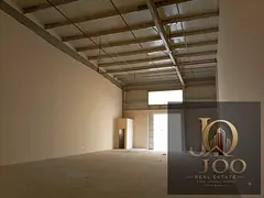 Warehouse with Mezzanine for Rent – Sajaa Industrial, Sharjah – Area 4,990 Sq Ft