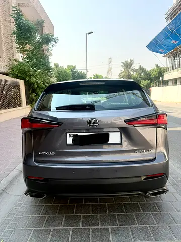 صورة 8 لـ 2019 Lexus NX-SERIES