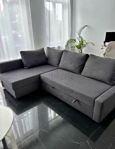 Comfortable L-shaped Grey Fabric Sofa / bed Sectional (Good Condition)