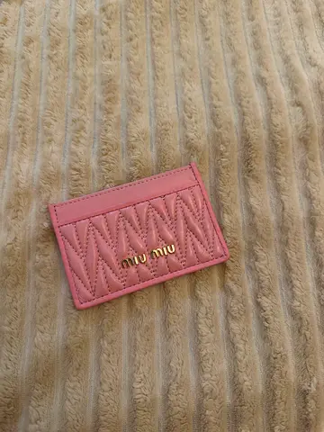 miu miu card holder