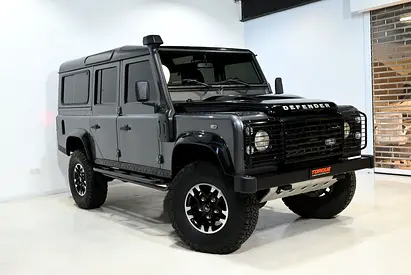 2016 Land Rover Defender 110 HSE, Service History, Excellent Condition, Clean title
