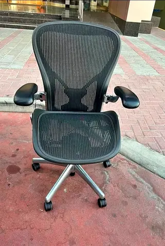 Herman Miller Aeron Office Chair Fully Options Excellent Condition