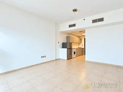 Upgraded | Unfurnished | Community View