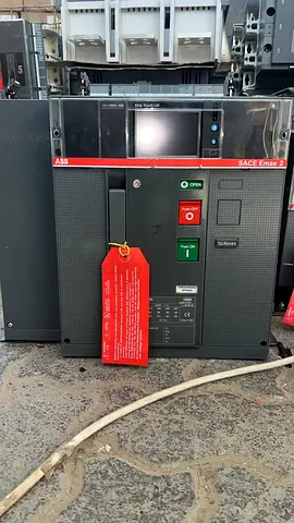 Used ABB SACE Emax 2 Circuit Breaker - 800A (Good Condition)