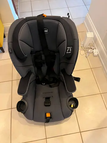Baby furniture - car seat