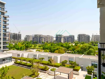 Bright 1BR |Park View | Vacant |Direct Park Access