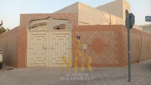 للبيع فيلا بعجمان بالروضه 3 كورنر تمليك حر لجميع الجنسيات وأمكانية التمويل البنكي بسعر شامل كهربا ء ومية ومكيفات