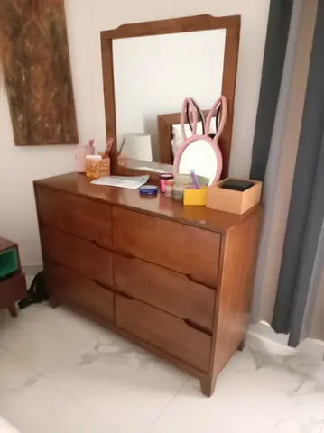 Wooden 6-Drawer Dresser with Mirror - Good Condition