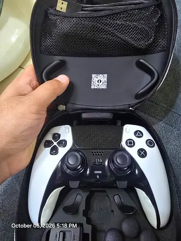 PS5 DualSense edge Wireless Controller (White) with Carry Case - Good Condition