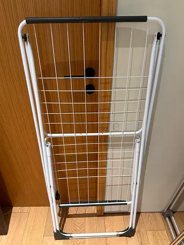 Clothes rack
