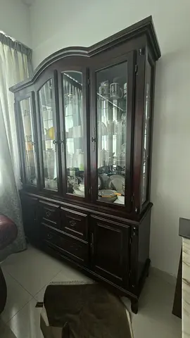 Dark Wood Glass Display Cabinet / China Cabinet - Good Condition