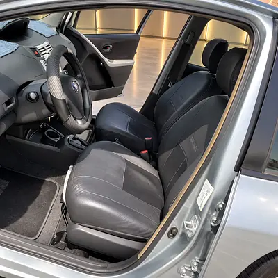 2007 Toyota YARIS 照片 10