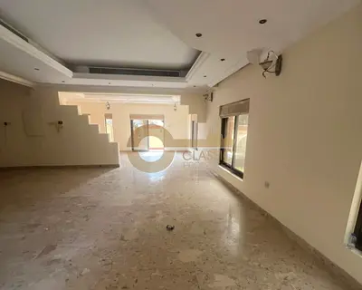 SPACIOUS VILLA | BRIGHT INTERIORS | GARDEN