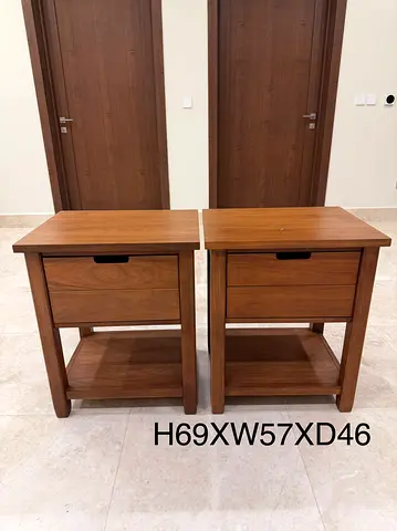 Pottery Barn Warm Walnut Nightstands / Side Tables