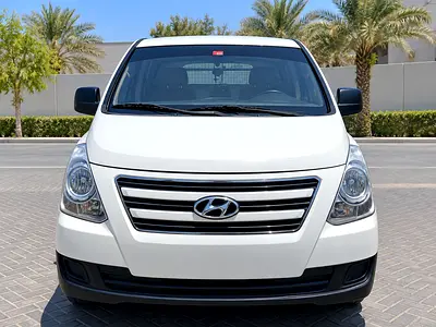 2016 Hyundai H1 GL GCC Specs