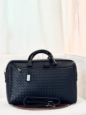 Outdoor travel bag