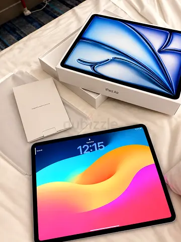 iPad Air 13” M2 128GB Wi-Fi – Blue 98% battery Health
