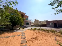 Stand Alone Master 5 Bedroom Villa -Inside & Outside Big Kitchen
