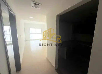 CLOSE KITCHEN/ LOW PRICE/ 52K