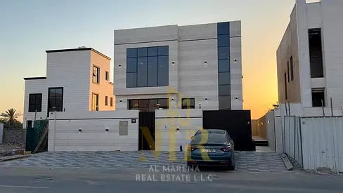 Elegant Villa for Sale in Al Zahia – Ajman | Luxurious Finishes | Sophisticated Design | Strategic Location Luxury and privacy in one address, with a