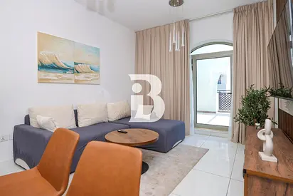 2 BEDROOM | FULLY FURNISHED | LARGE BALCONY