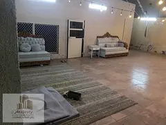 House for rent in Al Qadisiyah – Sharjah, near Suleiman Al-Farsi School. It has 6 rooms, a spaciou